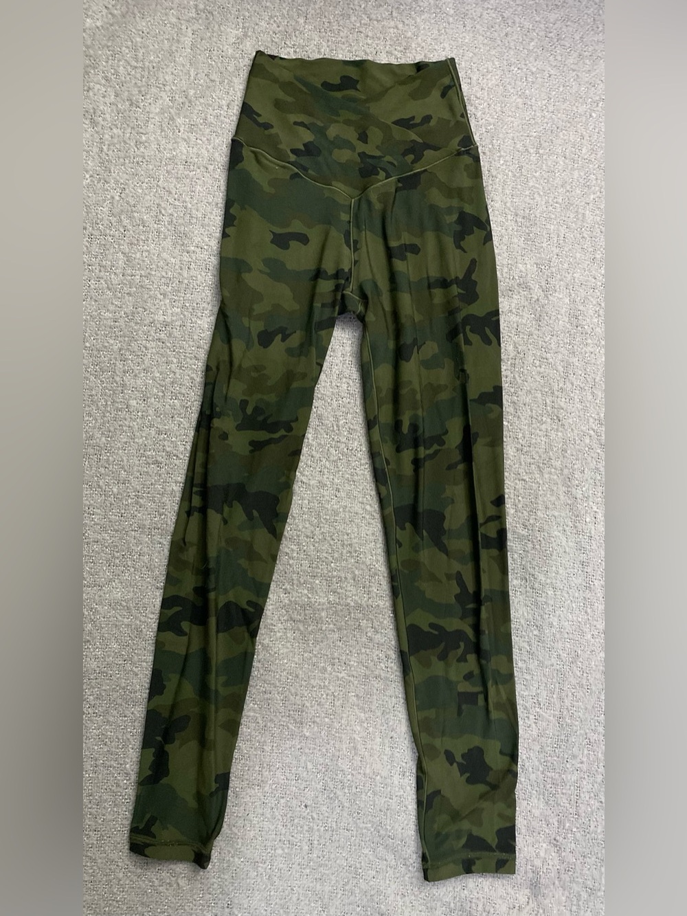 aerie Olive Green Camo Kids Leggings